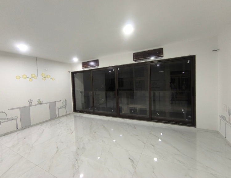 4 BHK Apartment For Sale in Adajan
