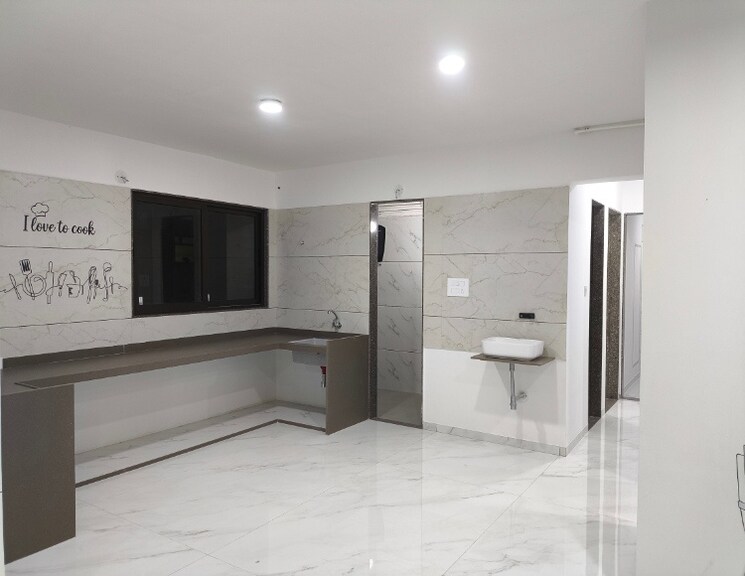 Room, adajan 4 Bedroom 2805 Sq.Ft. Apartment In Adajan Surat 9652034