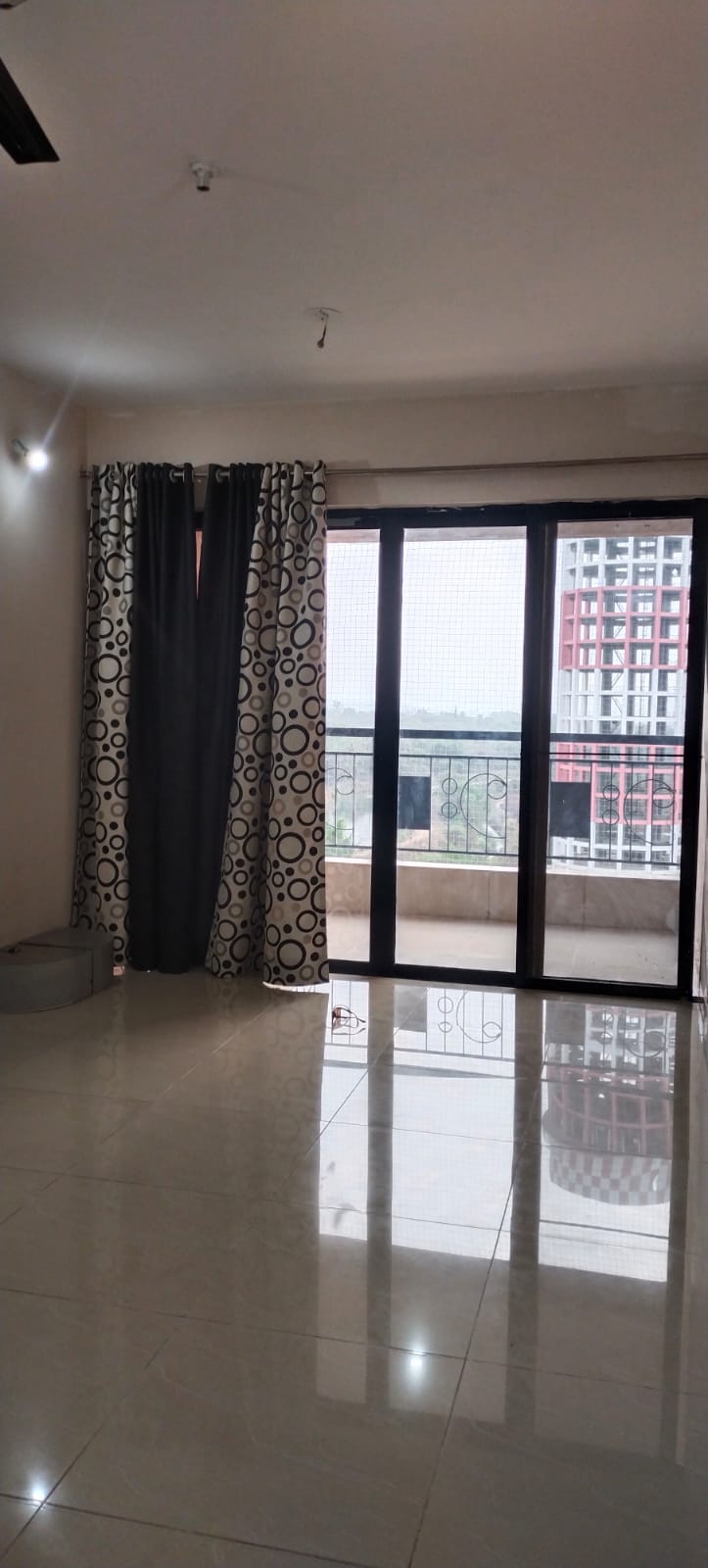 2 BHK + Servant Room 872 Sq.Ft. Apartment in Nanded City Sarang