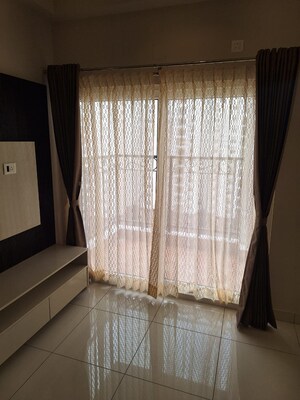 Room in 2 BHK Apartment at Prestige Jindal City Phase 2, Bagalakunte – for Sale