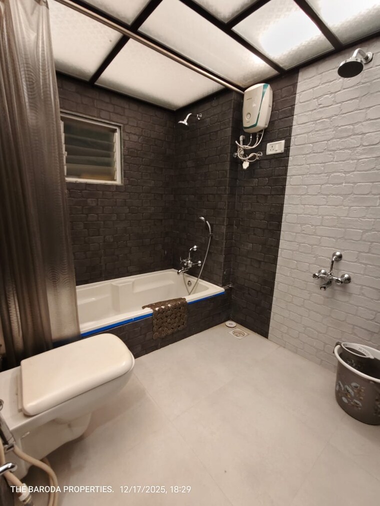 Bathroom, gotri road 3 Bedroom 1450 Sq.Ft. Penthouse In Gotri Road Vadodara 9652142