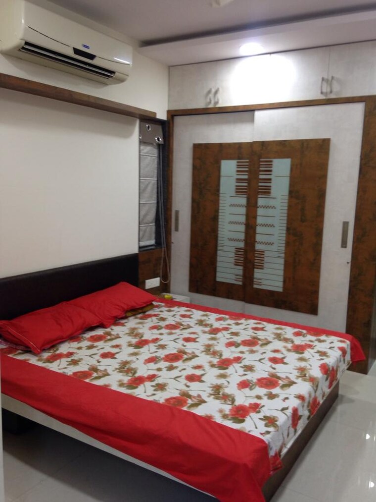Bedroom, madhav nagar 3 Bedroom 1600 Sq.Ft. Apartment In Madhav Nagar Nagpur 9652018