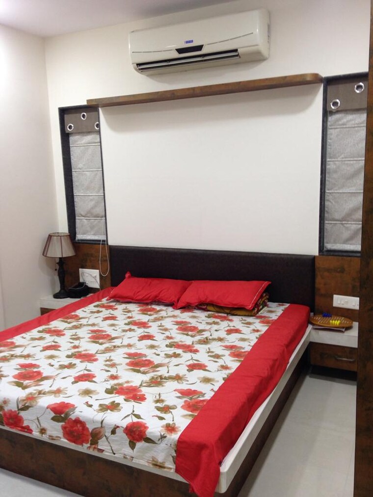 Bedroom, madhav nagar 3 Bedroom 1600 Sq.Ft. Apartment In Madhav Nagar Nagpur 9652018