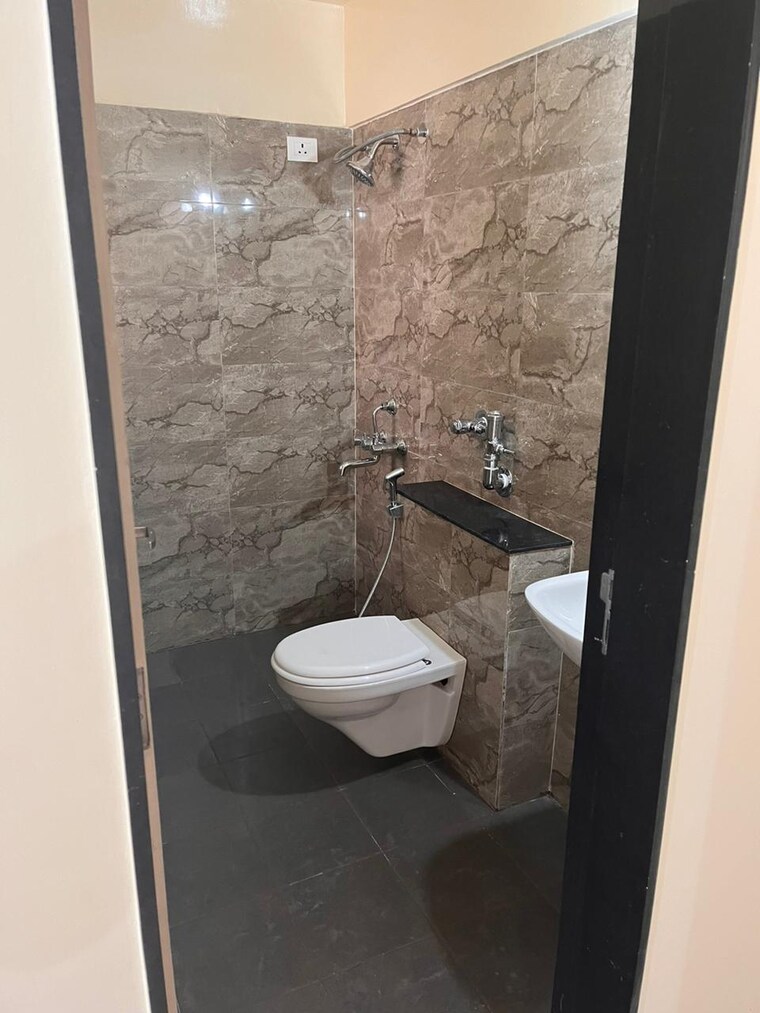 Bathroom, nyati-elysia Studio 300 Sq.Ft. Apartment In Kharadi Pune 9651927