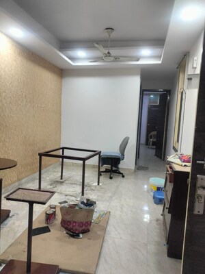 1.5 BHK Independent House For Rent in Dahisar East