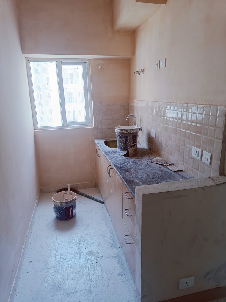 Team Area, amrapali-dream-valley 1 Bedroom 585 Sq.Ft. Apartment In Tech Zone 4 Greater Noida Greater Noida 9652156