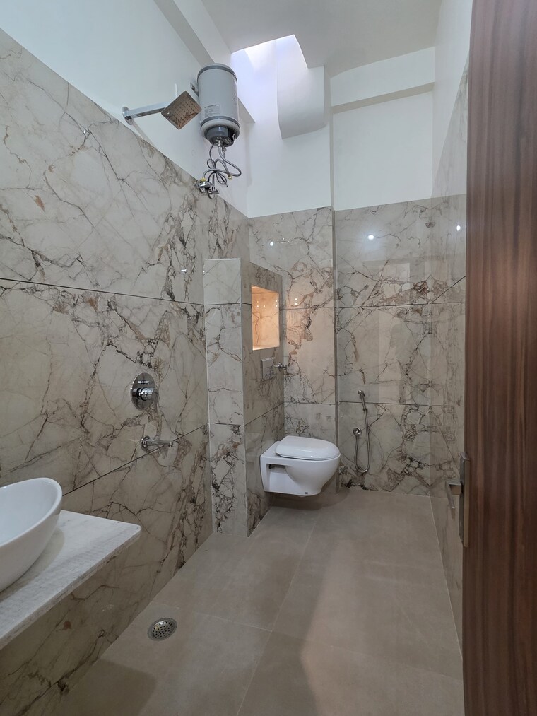 Bathroom, park-vaishali 3 Bedroom 1415 Sq.Ft. Apartment In Vaishali Nagar Jaipur 9652316