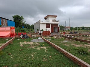  Plot – Exterior View View at Raebareli Road - for Sale
