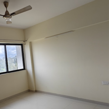 Room in 3 BHK Apartment at Pride Pegasus, Visthar – for Rent