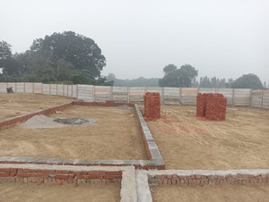  Plot – Exterior View View at Raebareli Road - for Sale