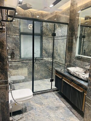 Balcony in 4 BHK Builder Floor at Dlf Phase I – for Sale