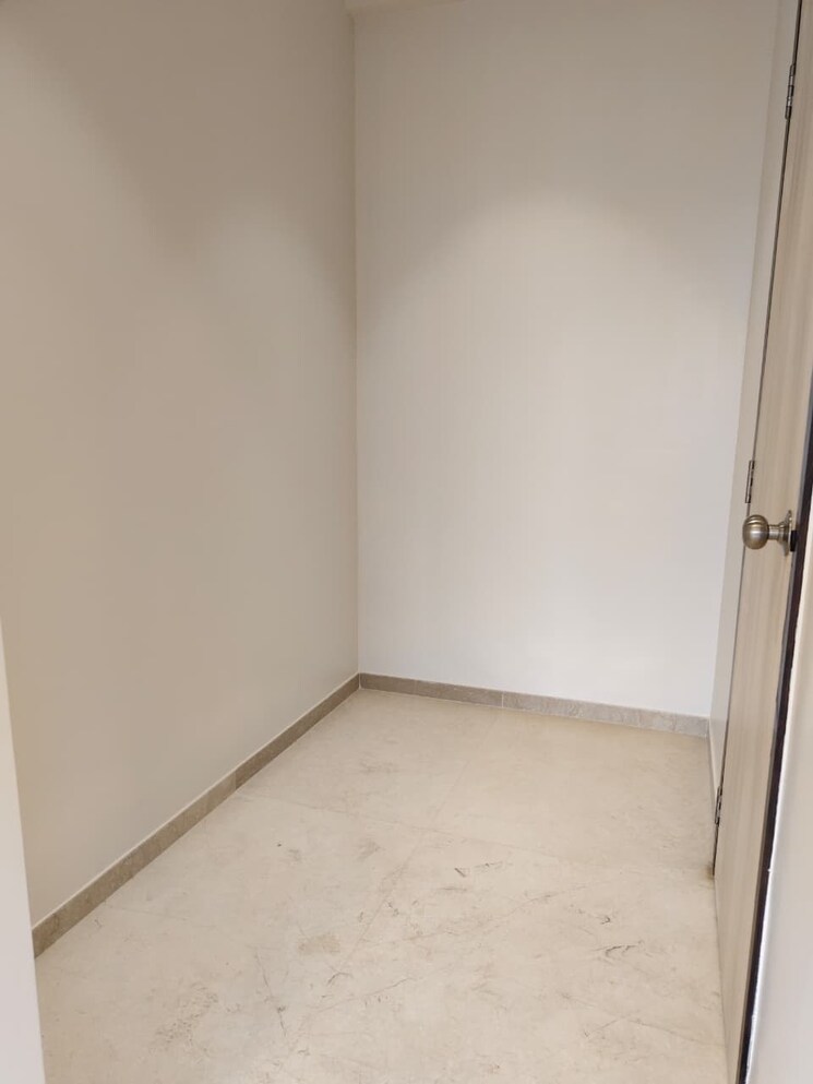 Room, adani-ten-bkc 2 Bedroom 850 Sq.Ft. Apartment In Bandra East Mumbai 9652259