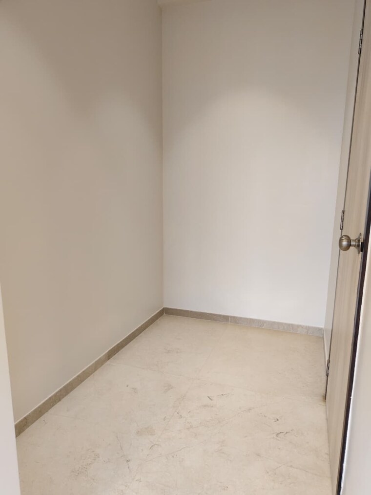 Room, adani-ten-bkc 2 Bedroom 850 Sq.Ft. Apartment In Bandra East Mumbai 9652259