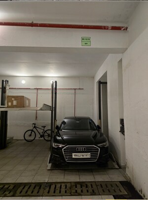 Parking in 3 BHK Apartment at Ekta Verve, Khar West – for Sale