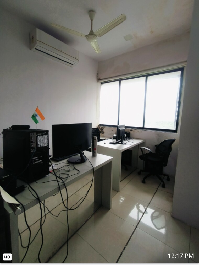 Team Area, haware-infotech-park Commercial Office Space 400 Sq.Ft. In Vashi Sector 30a Navi Mumbai 9652277