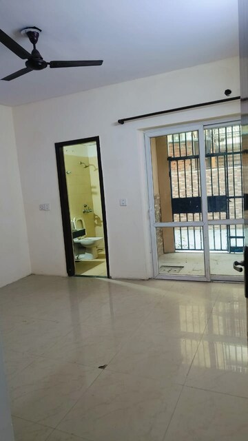 3 BHK Apartment For Rent in Sector 75