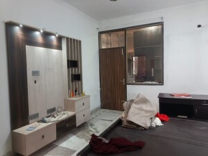 Bedroom in 3 BHK Builder Floor at Ardee City, Sector 52 – for Rent