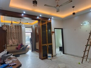 Living Room in 3 BHK Builder Floor at Ardee City, Sector 52 – for Rent