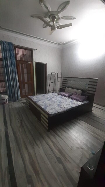  Pg For Rent in Vibhuti Khand