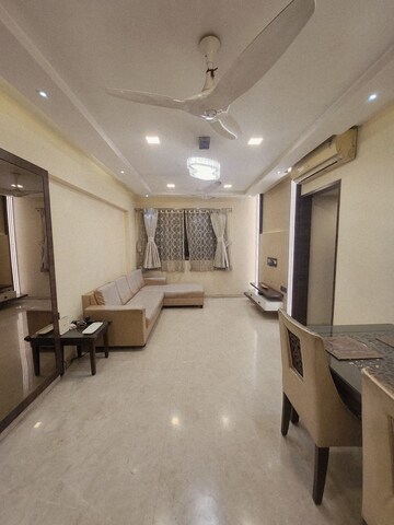 2.5 BHK Apartment For Rent in Lodha Splendora, Ghodbunder Road
