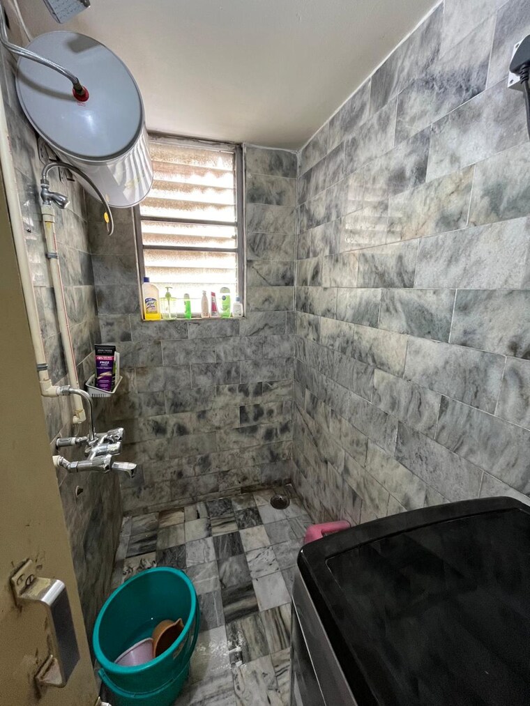 Bathroom, chanchal-apartments 1 Bedroom 1000 Sq.Ft. Apartment In Aundh Pune 9652272