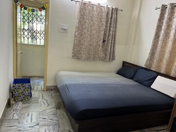 Bedroom in 1 BHK Apartment at Chanchal Apartments, Aundh – for Rent