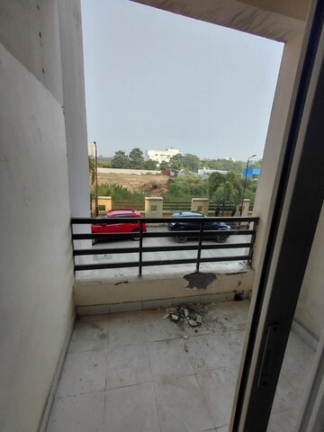 3 BHK Apartment For Rent in LDA Parijaat Apartments, Faizabad Road