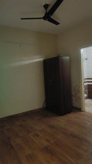 Room in 3 BHK Apartment at BPTP Park 81, Sector 81 – for Rent