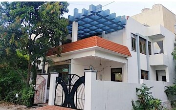 4 BHK Independent House For Sale in Kalindi Kunj