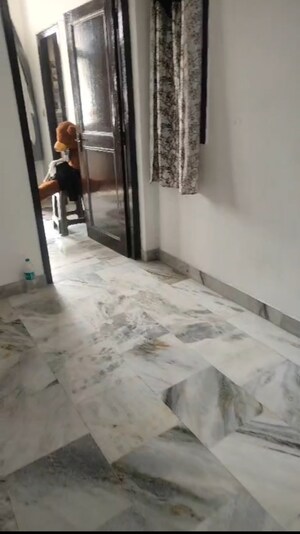 Living Room in 1 BHK Builder Floor at Vaishali Sector 3 – for Rent