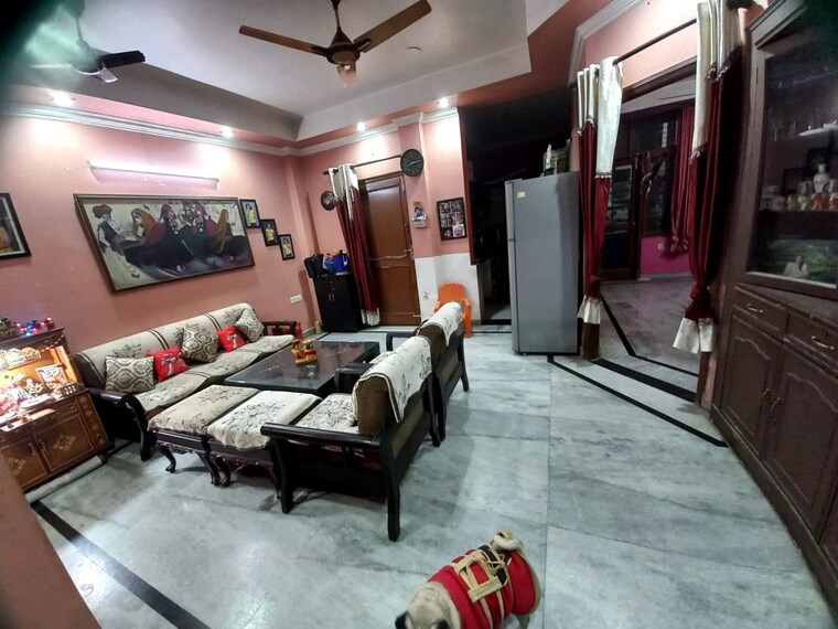 Living Room, palam extension 3 Bedroom 1300 Sq.Ft. Builder Floor In Palam Extension Delhi 9652594