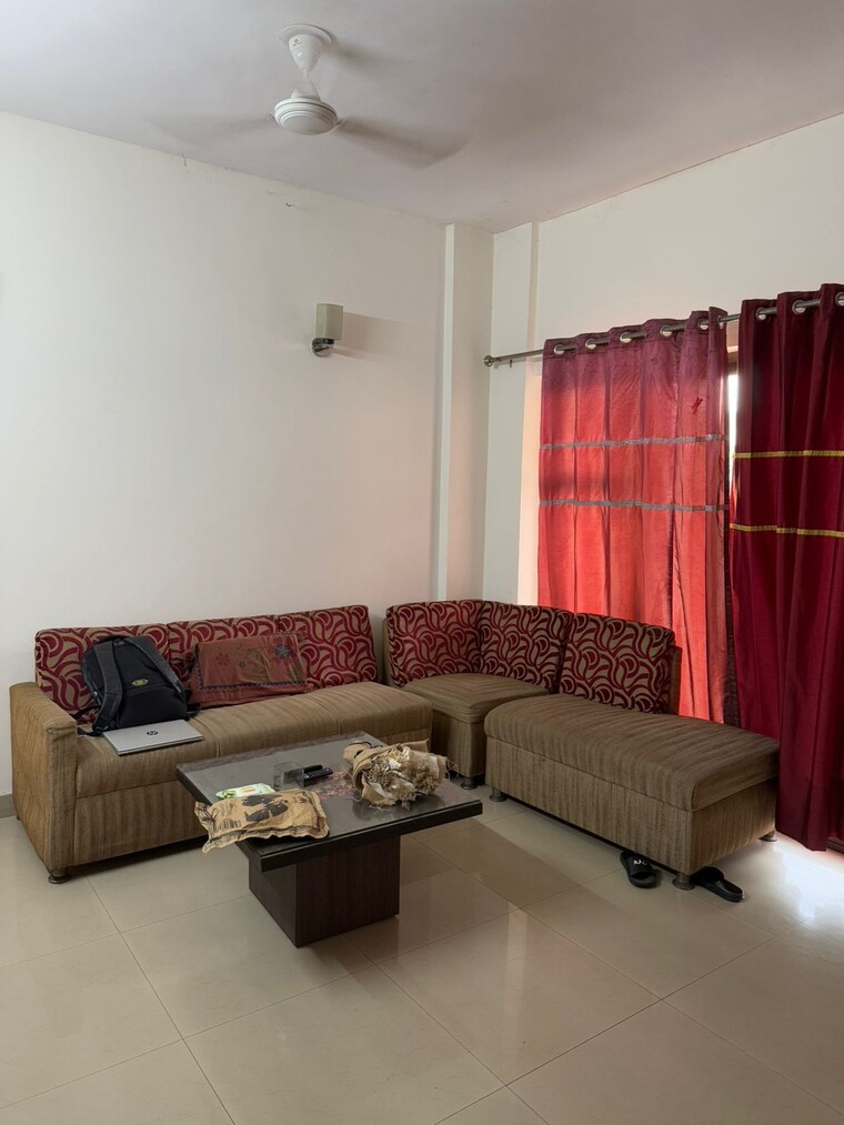 Living Room, ardee-city-palm-grove-heights 3.5 Bedroom 2500 Sq.Ft. Apartment In Sector 52 Gurgaon 9652766