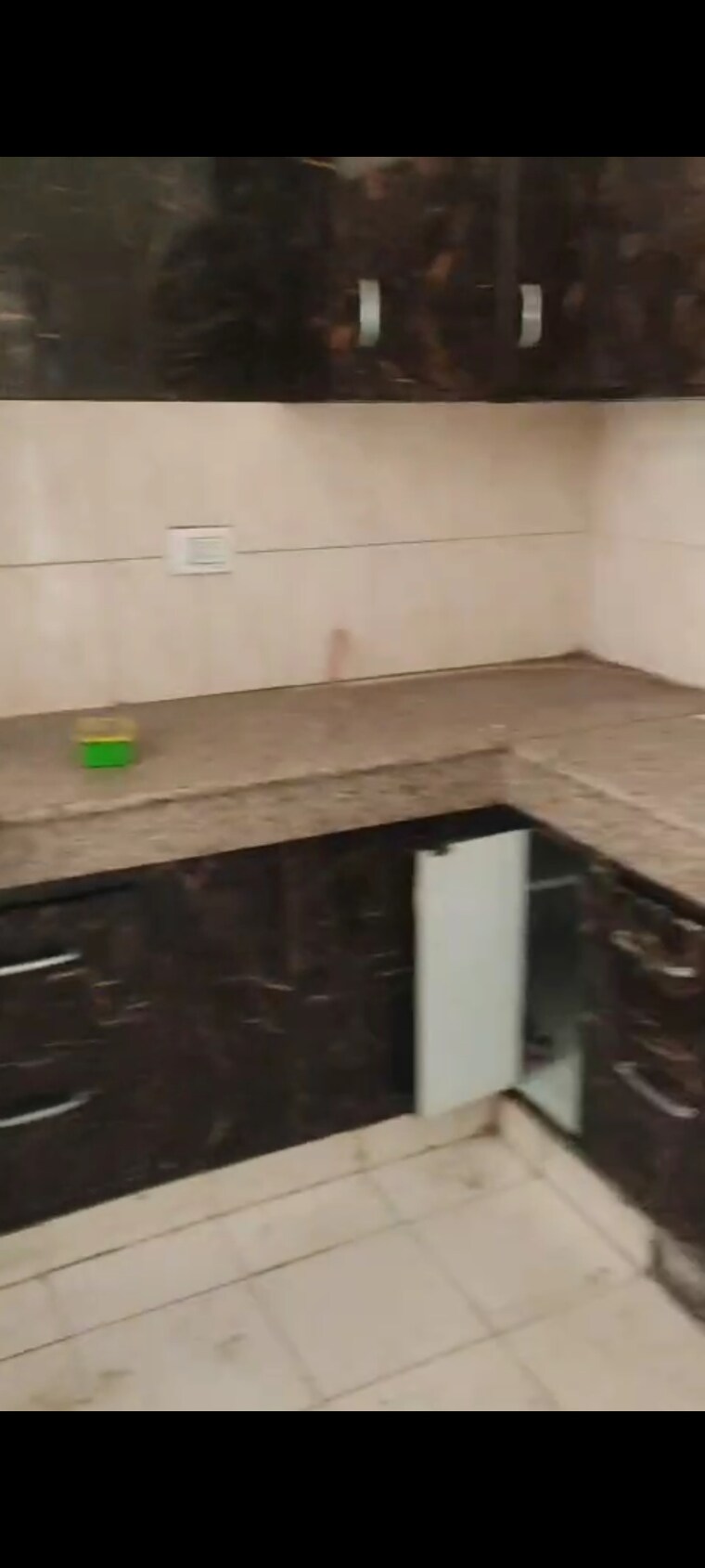 Kitchen, emenox-brave-hearts 3 Bedroom 1400 Sq.Ft. Apartment In Raj Nagar Extension Ghaziabad 9652903