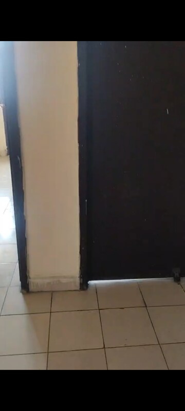 Room in 3 BHK Apartment at Emenox Brave Hearts, Raj Nagar Extension – for Rent