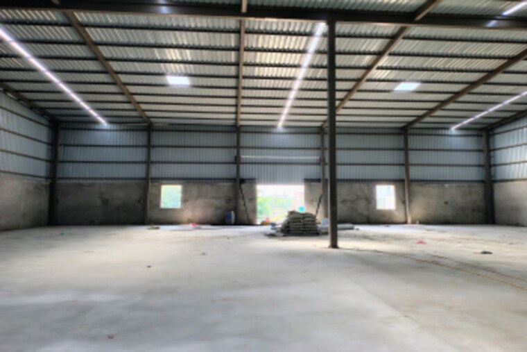  Parking, sector 37 Commercial Warehouse 70000 Sq.Ft. In Sector 37 Gurgaon 9652930