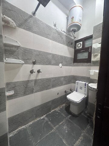 Attached Bathroom in 2 BHK Apartment at Vip Road – for Rent