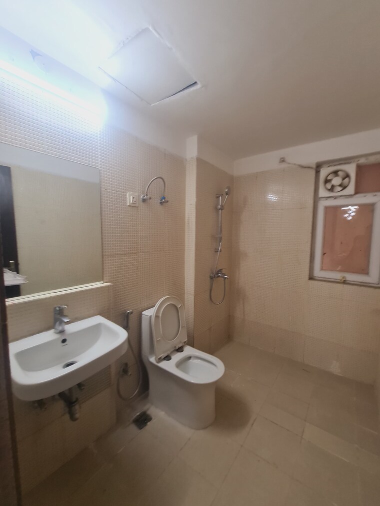 Bathroom, 3c-orris-greenopolis 3.5 Bedroom 1957 Sq.Ft. Apartment In Sector 89 Gurgaon 9652918