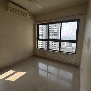 Room in 2 BHK Apartment at L&T Emerald Isle, Budhia Jadhav Wadi – for Rent