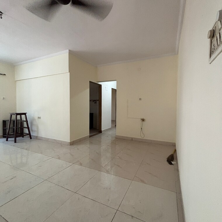 Room, cosmo-chs-panvel 3 Bedroom 1350 Sq.Ft. Apartment In Panvel Sector 7 Navi Mumbai 9653117