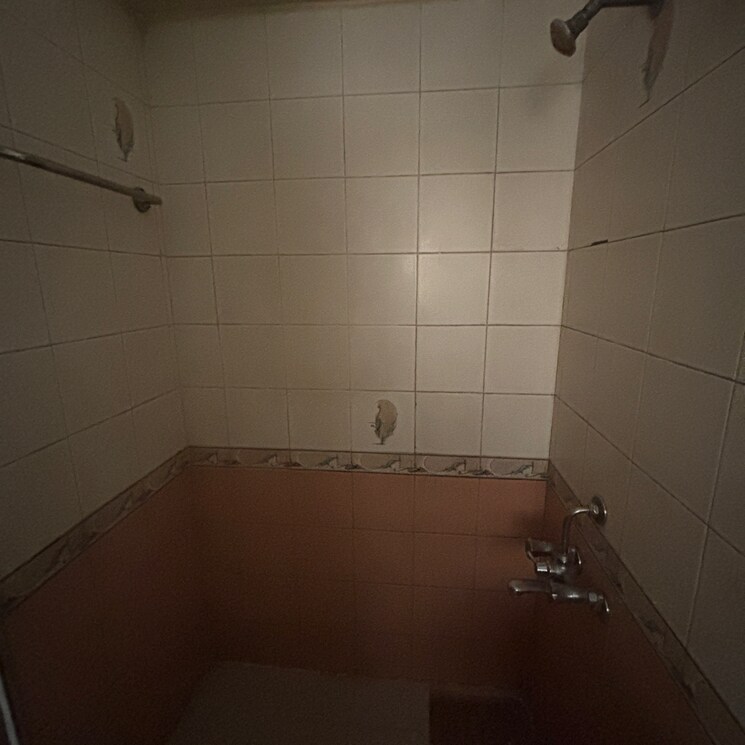 Bathroom, cosmo-chs-panvel 3 Bedroom 1350 Sq.Ft. Apartment In Panvel Sector 7 Navi Mumbai 9653117