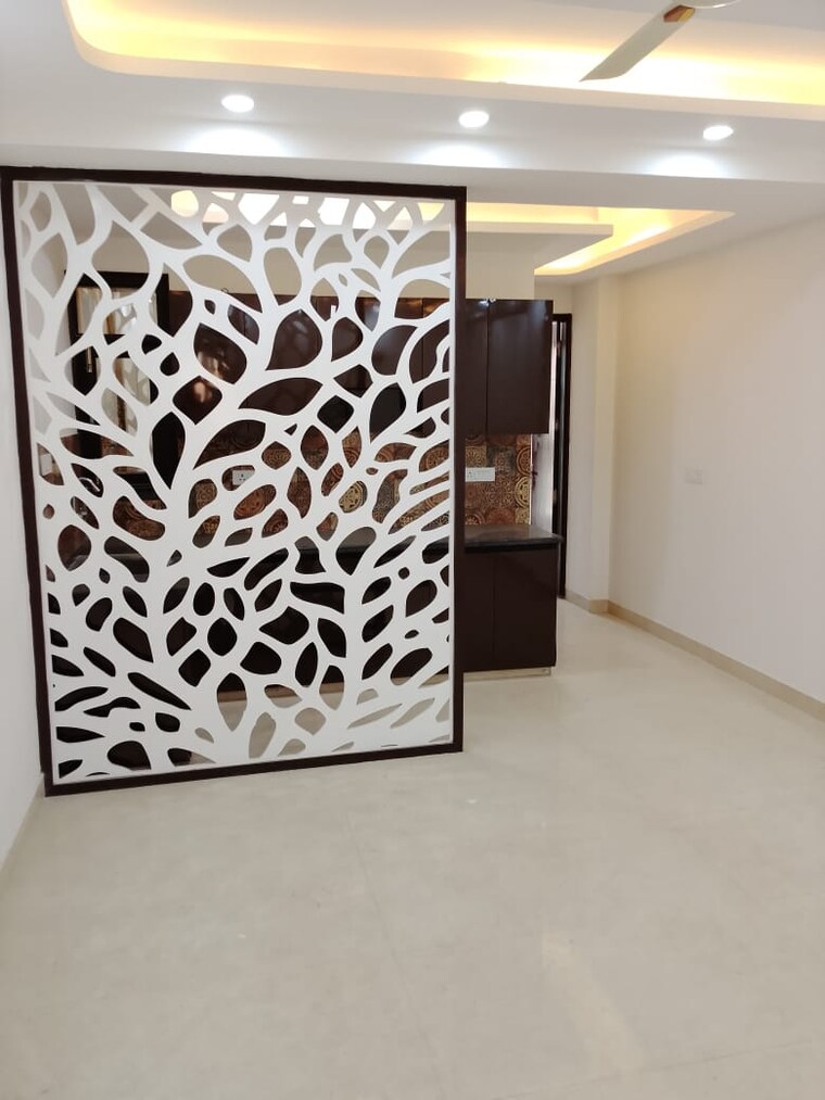 Room, risland-sky-mansion 2 Bedroom 805 Sq.Ft. Builder Floor In Chattarpur Delhi 9653120
