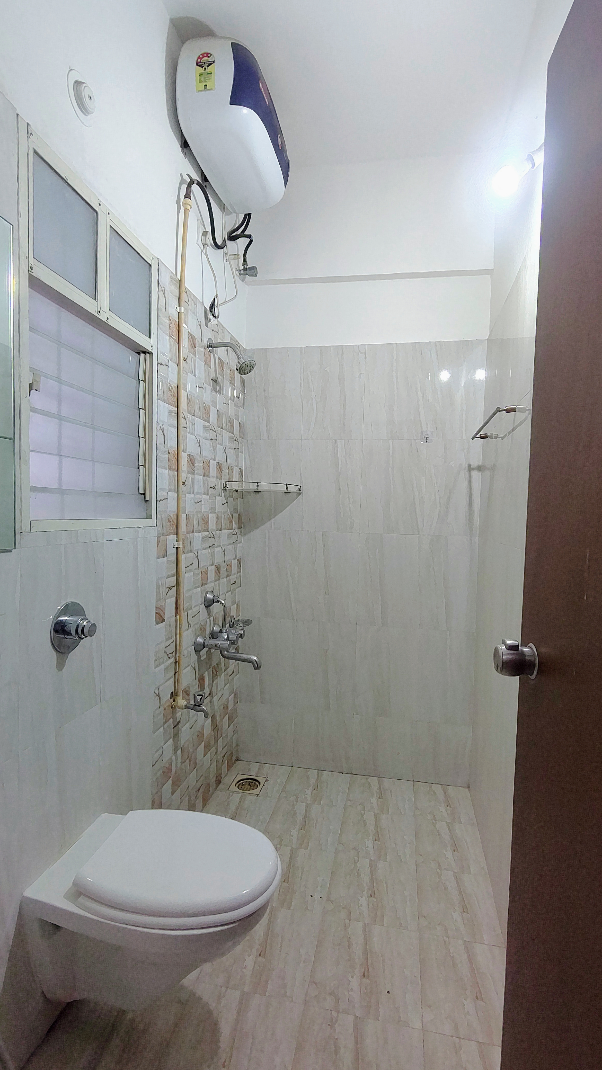 Bathroom in 2 BHK Apartment at Bavdhan – for Rent