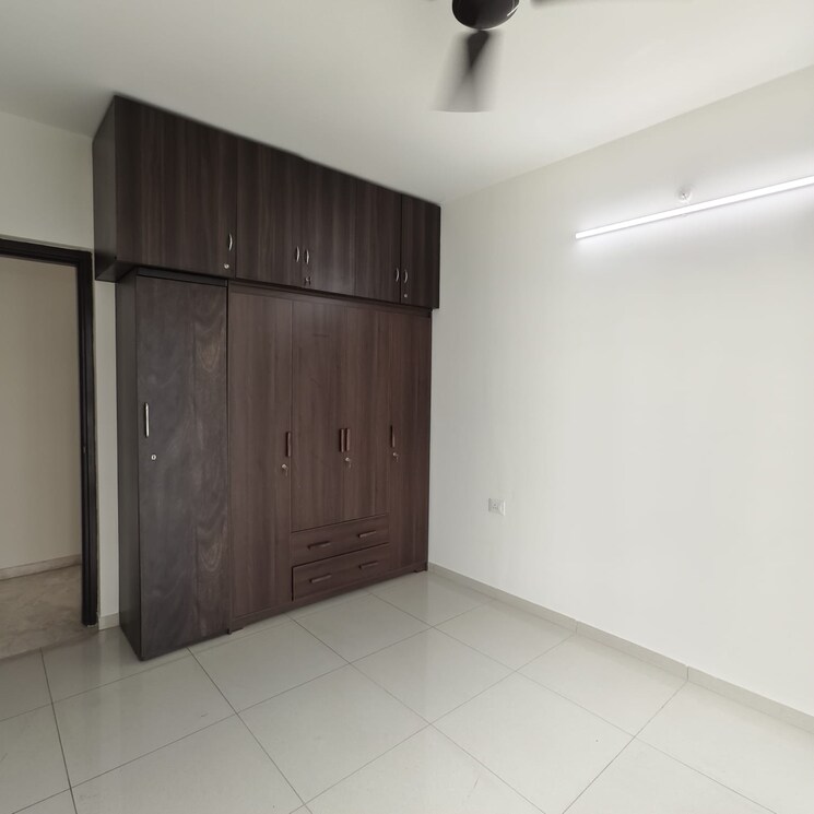 Room, l-t-emerald-isle 2.5 Bedroom 1000 Sq.Ft. Apartment In Budhia Jadhav Wadi Mumbai 9653206