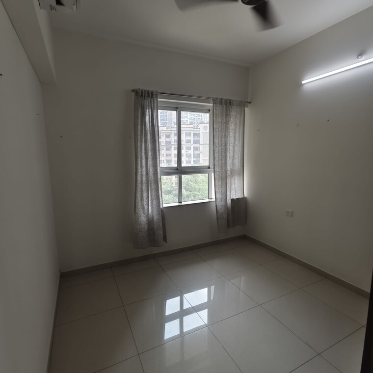 Room, l-t-emerald-isle 2.5 Bedroom 1000 Sq.Ft. Apartment In Budhia Jadhav Wadi Mumbai 9653206