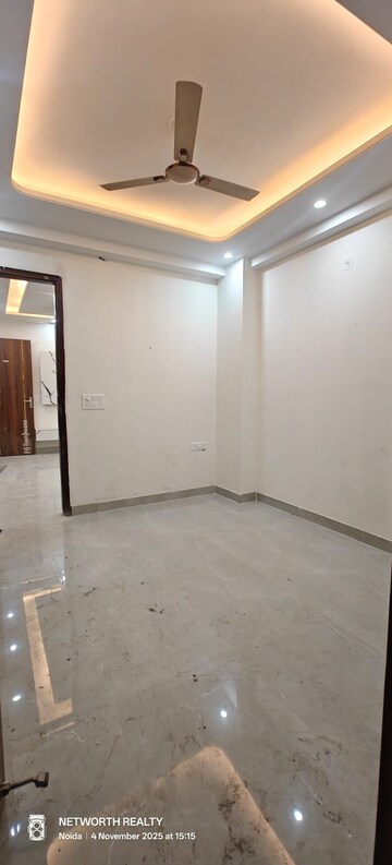 3.5 BHK Apartment For Rent in BPTP Park Grandeura, Sector 82