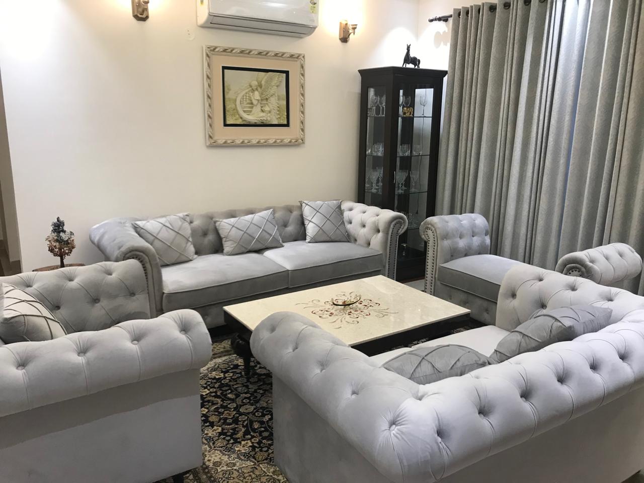 3 BHK + Servant Room Apartment For Rent in Orchid Petals