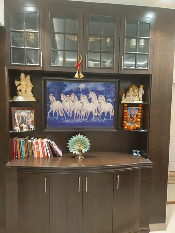 Furnished Amenities in 3 BHK Apartment at Orchid Petals, Sector 49 – for Rent