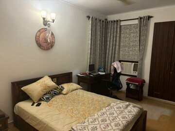 Bedroom in 3 BHK Apartment at Orchid Petals, Sector 49 – for Rent