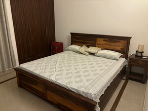 Bedroom in 3 BHK Apartment at Orchid Petals, Sector 49 – for Rent