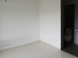 Room in 2 BHK Apartment at Bavdhan – for Rent